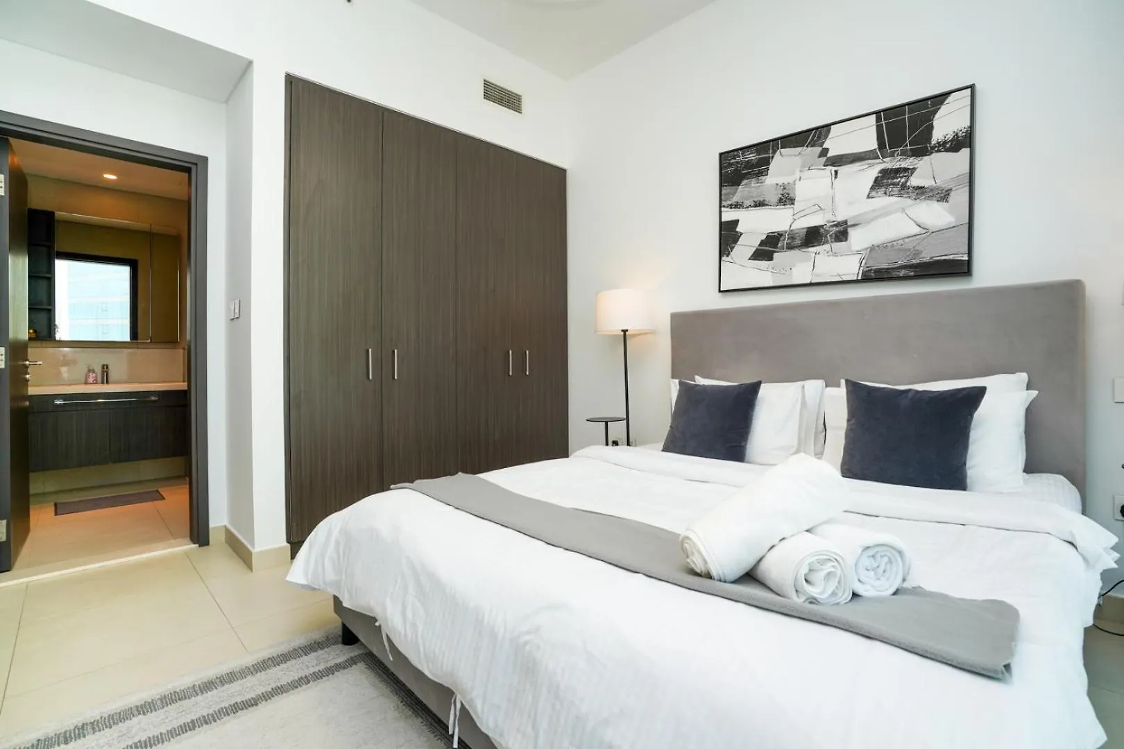 Apartment Downtown Luxury, Direct Access To The Dubai Mall