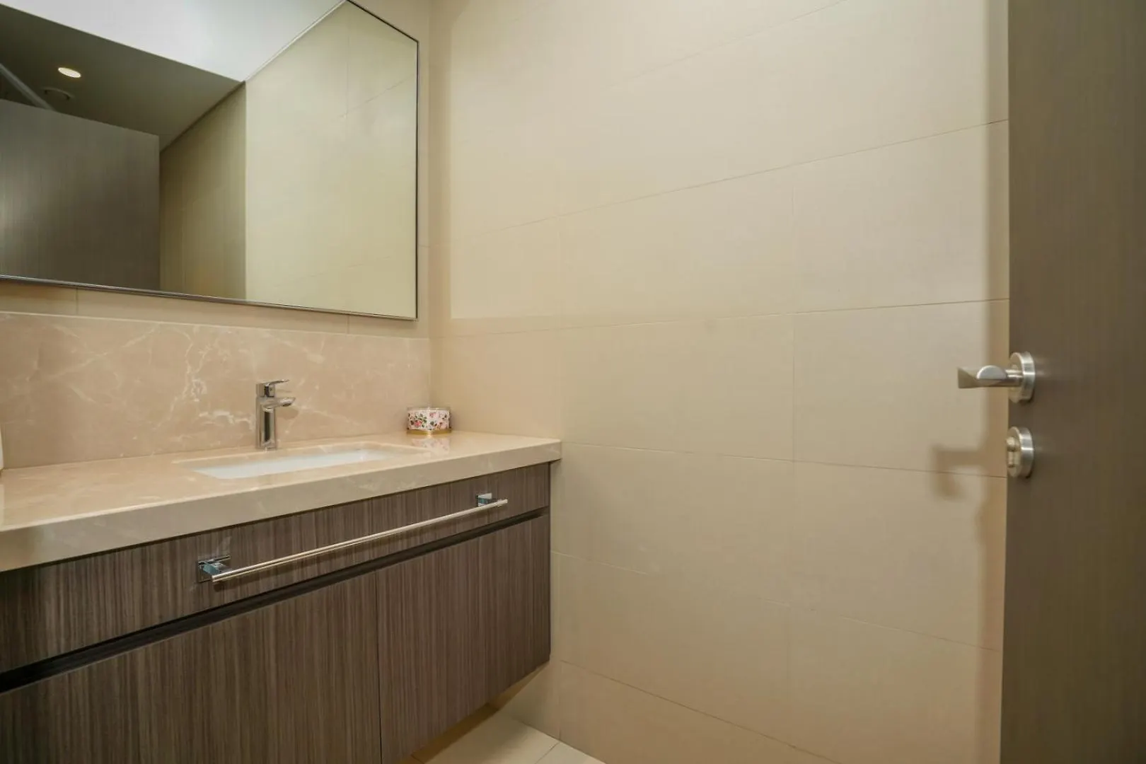 Apartment Downtown Luxury, Direct Access To The Dubai Mall