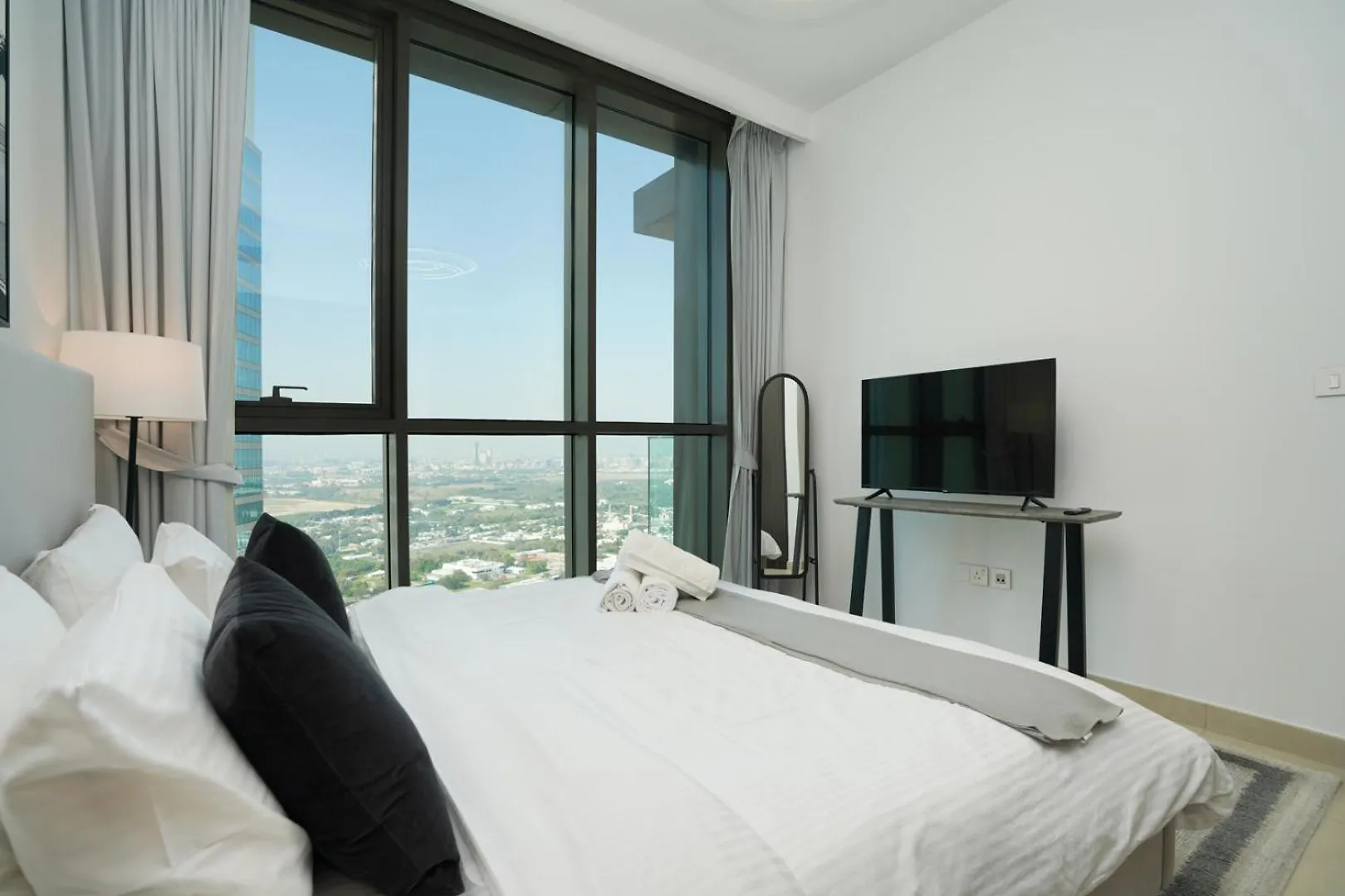 Downtown Luxury, Direct Access To The Dubai Mall 0*,  United Arab Emirates